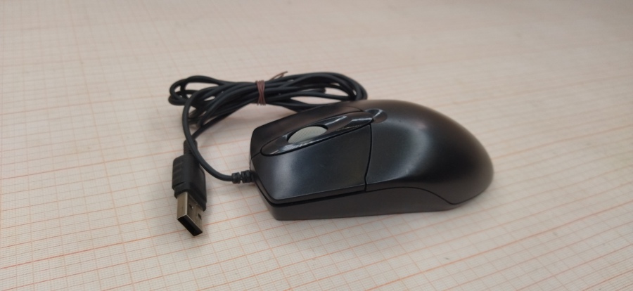173-132-001 Мышь проводная A4tech OP-720 #1