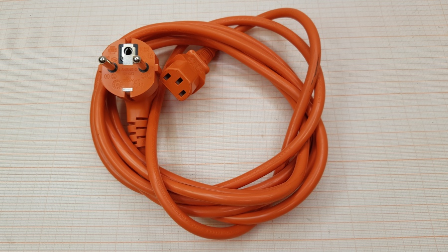 189-012-001 Кабель питания CEE7/7  CEE7/7 - IEC-C13 #2