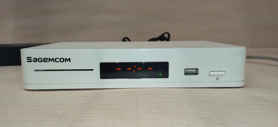 168-034-001 IPTV приставка SAGEM ITAD83 #3