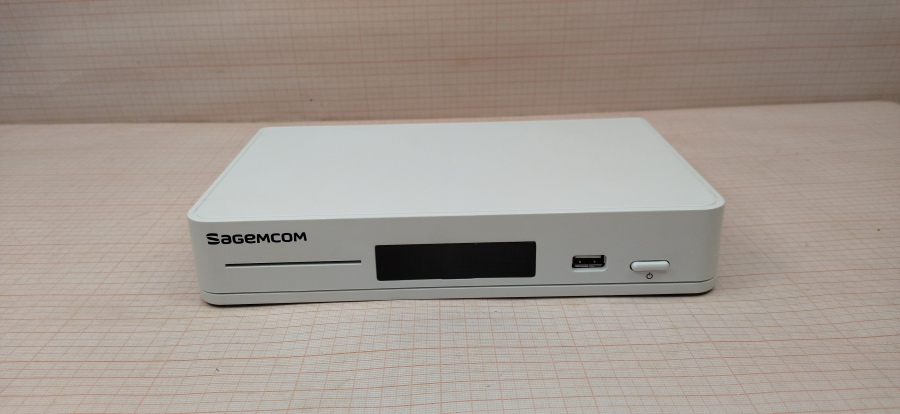 168-034-002 IPTV приставка SAGEM ITAD83 #2