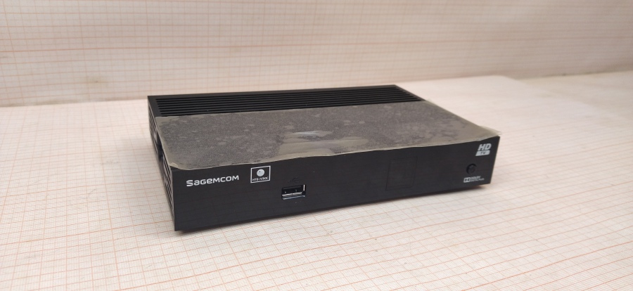 168-040-001 Спутниковое телевидение Sagemcom DSI74 HD #1
