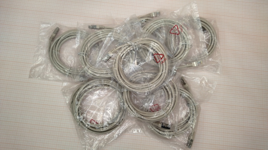 111-010-001 Кабель Patch Cord  FFTP CAT.5E 4PR 24AWG 3M #2