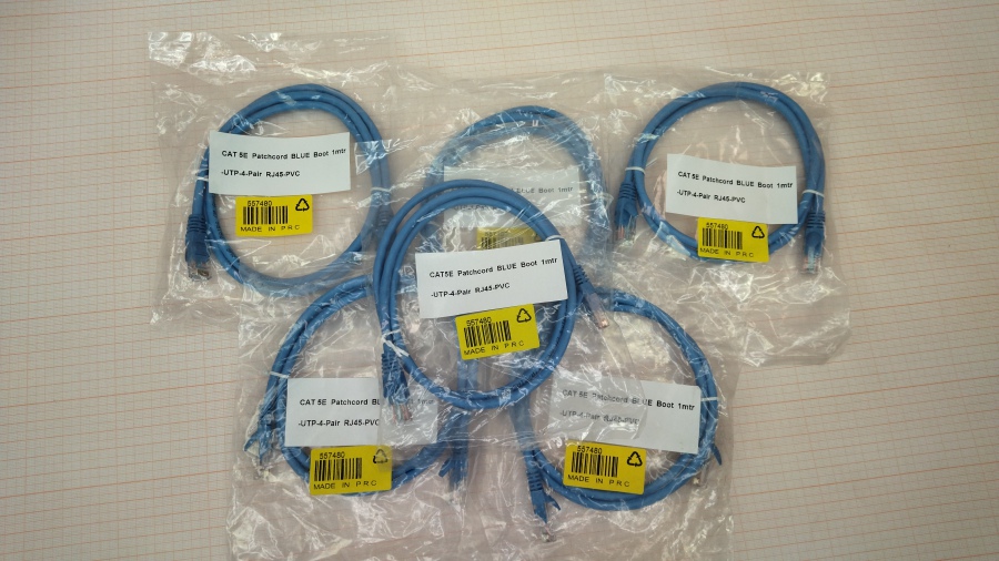 111-012-001 Кабель Patch Cord  UTP CAT.5E 4PR 24AWG 1M #4