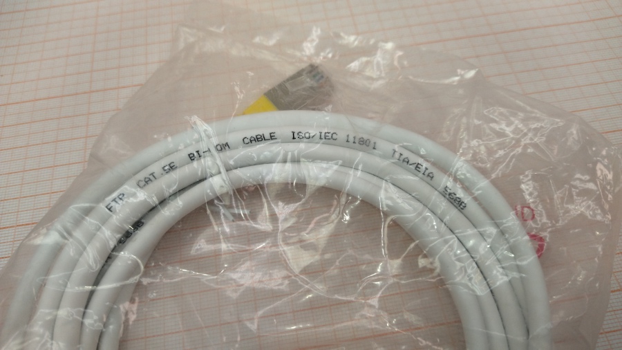 111-010-002 Кабель Patch Cord  FFTP CAT.5E 4PR 24AWG 3M #5
