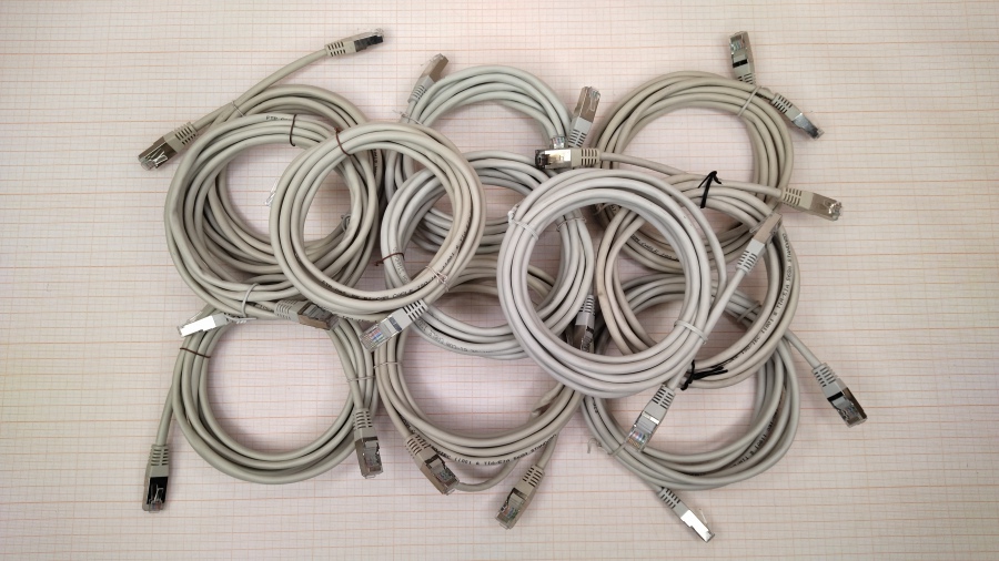 111-010-005 Кабель Patch Cord  FFTP CAT.5E 4PR 24AWG 3M #2