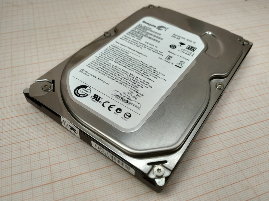 177-039-002 HDD 3.5" SATA SEAGATE ST250DM000 #1