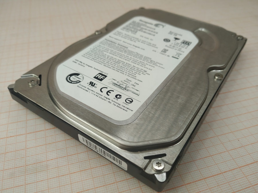 177-039-006 HDD 3.5" SATA SEAGATE ST250DM000 #1