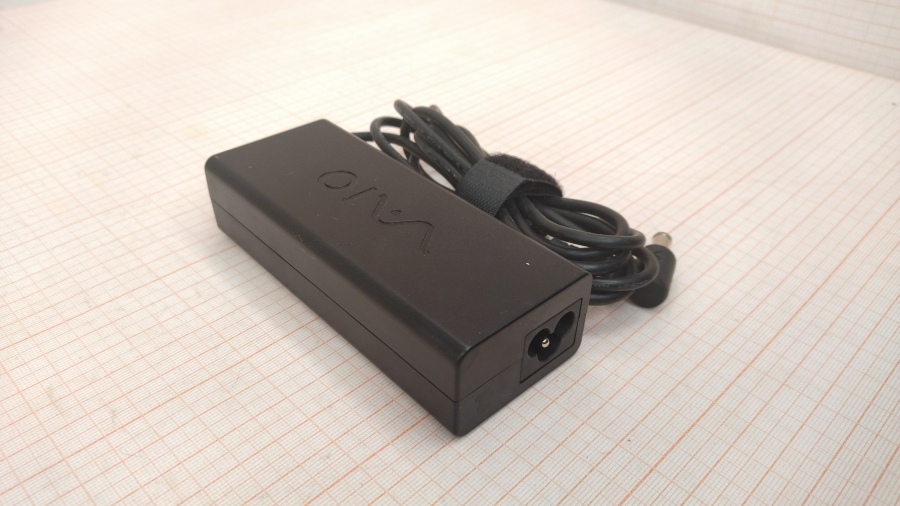 088-118-001 БП для ноутбука SONY VAIO VGP-AC19V26 #1