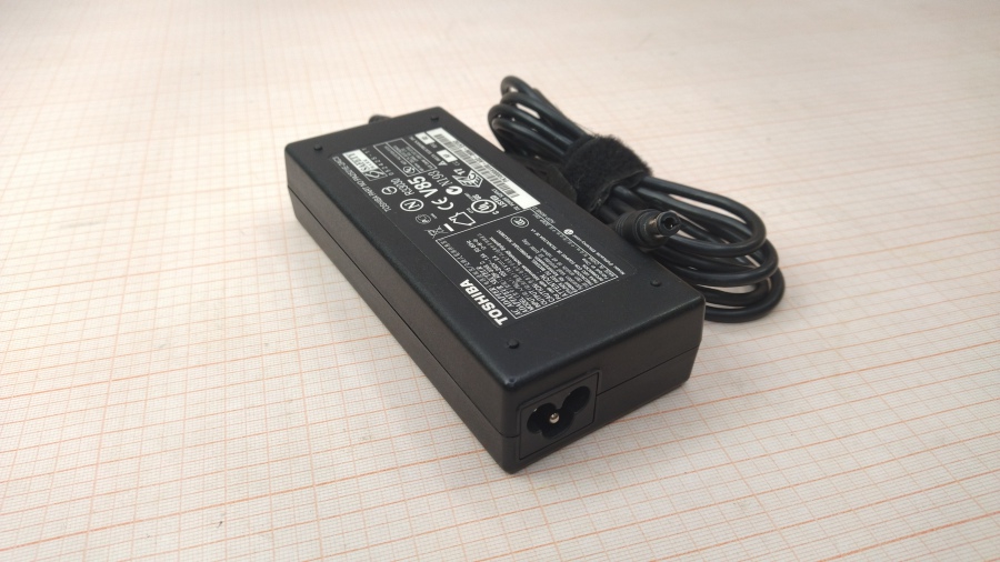 088-356-001 БП для ноутбука TOSHIBA ADP-90NB D #1