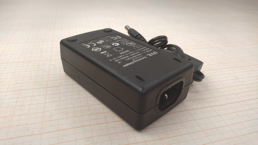 088-390-001 БП для мониторов DVE DSA-0421S-05 1 18 #1