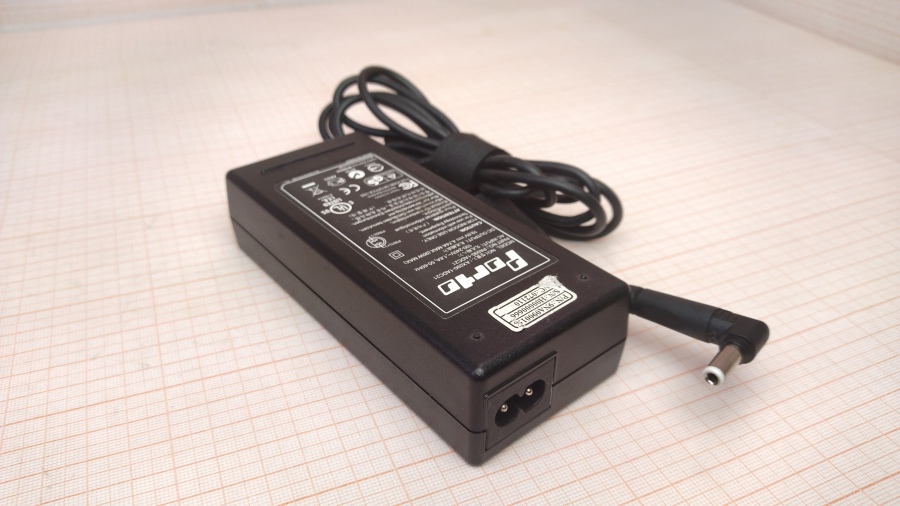 088-415-001 БП для ноутбука  Porto AX090-1ADC21 #1