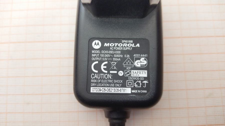 088-435-001 СЗУ для мобильных устройств Motorola DCH3-05EU-0300 #4