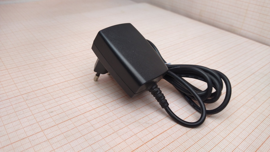 088-439-001 СЗУ для мобильных устройств LG TA-31G #1