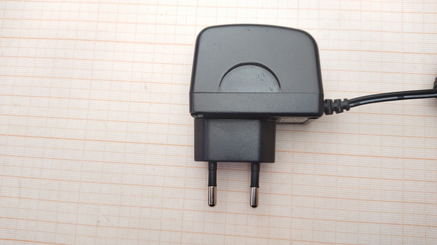 088-450-001 СЗУ для мобильных устройств Logitech L-LD4-2 #5