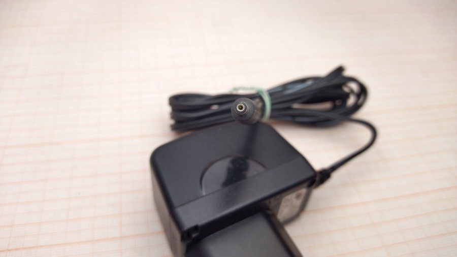 088-450-001 СЗУ для мобильных устройств Logitech L-LD4-2 #7