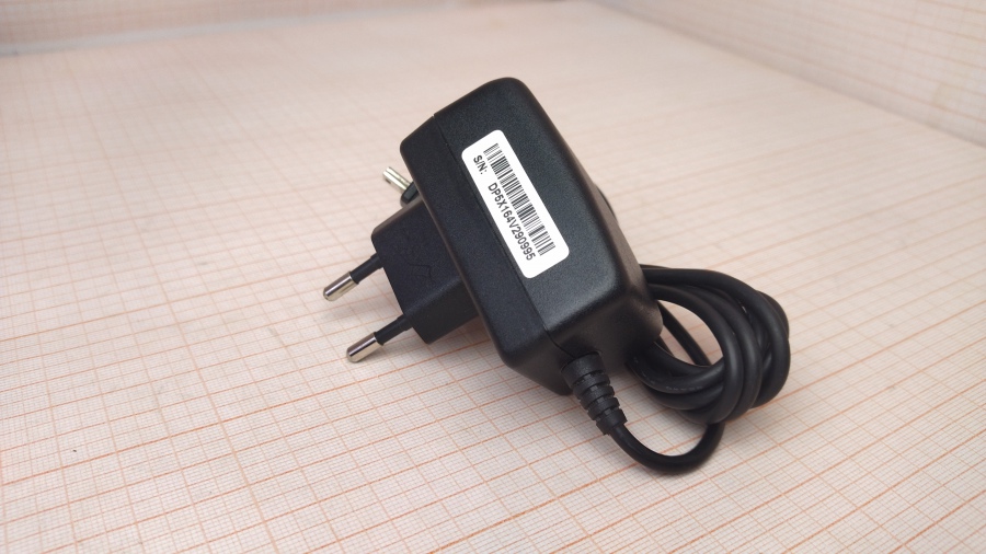 088-444-001 СЗУ д/смартфона DELTA ADP-5FH C #1