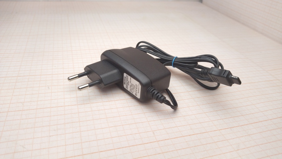 088-455-001 СЗУ для мобильных устройств ELENBERG MT-520 #1