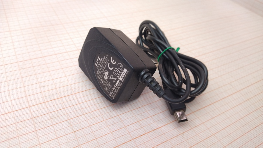 088-460-001 СЗУ для мобильных устройств  TPT JSP050090UE #1