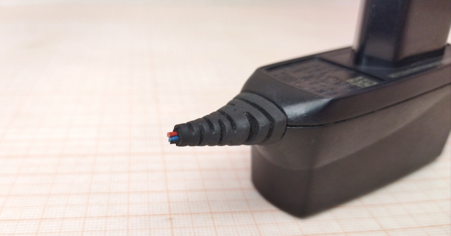 088-466-002 СЗУ для мобильных устройств NOKIA AC-4E #6