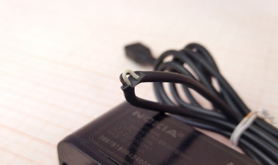 088-468-001 СЗУ для мобильных устройств NOKIA AC-10E #5