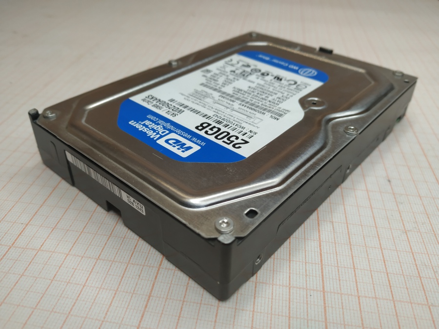 165-290-001 HDD 3.5" SATA Western Digital WD2500AAKS #1