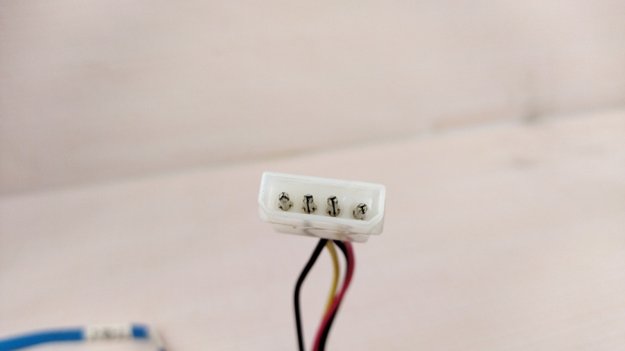 111-024-001 Кабель SFF Amphenol AST1392-004 #5