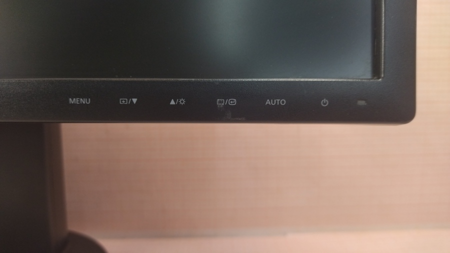 193-032-004 Монитор ЖК SAMSUNG 2243BW #3