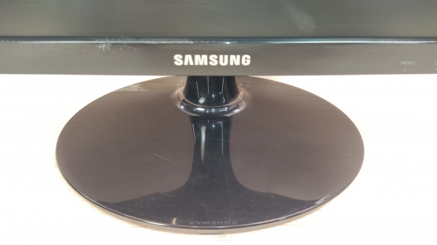 193-097-001 Монитор ЖК SAMSUNG S19B150N #2