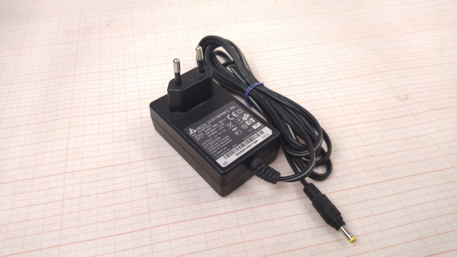 088-486-002 СЗУ для мобильных устройств DELTA EADP-10BB #1