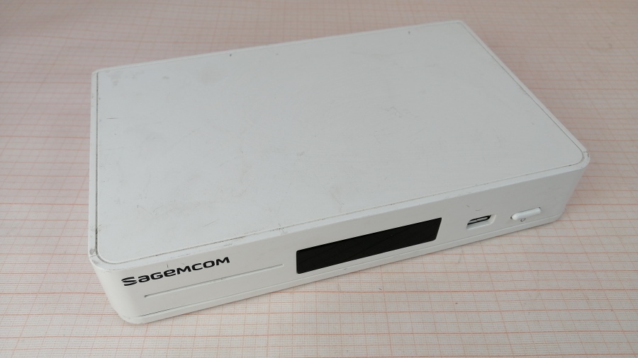 194-023-001 IPTV приставка SAGEM ITAD83 #1