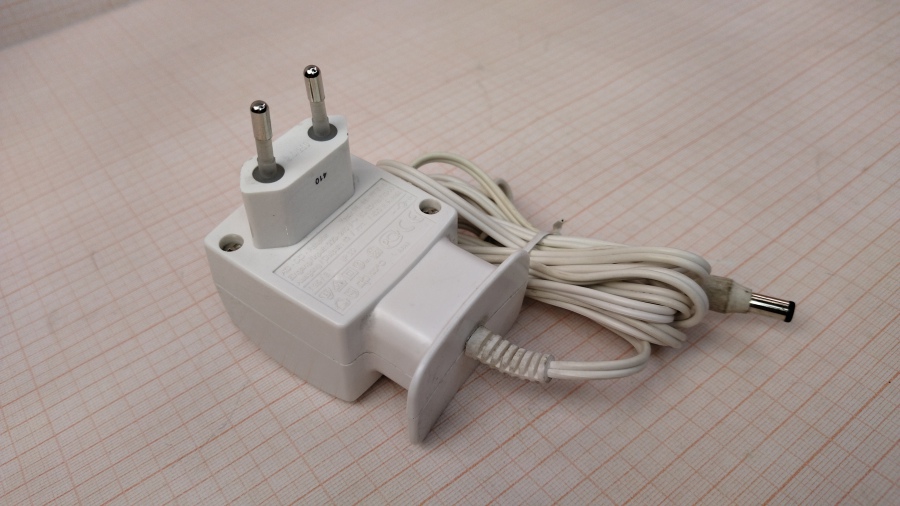 088-554-002 СЗУ для мобильных устройств BRAUN PI-41-77V #1