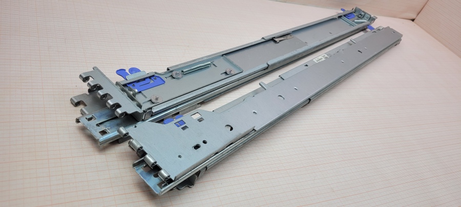 126-018-002 Комплект рельс в стойку IBM 44X0191-44X0192 #1