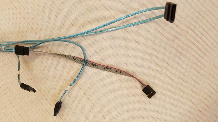 195-070-001 Кабель SFF SuperMicro CBL-0343L #3