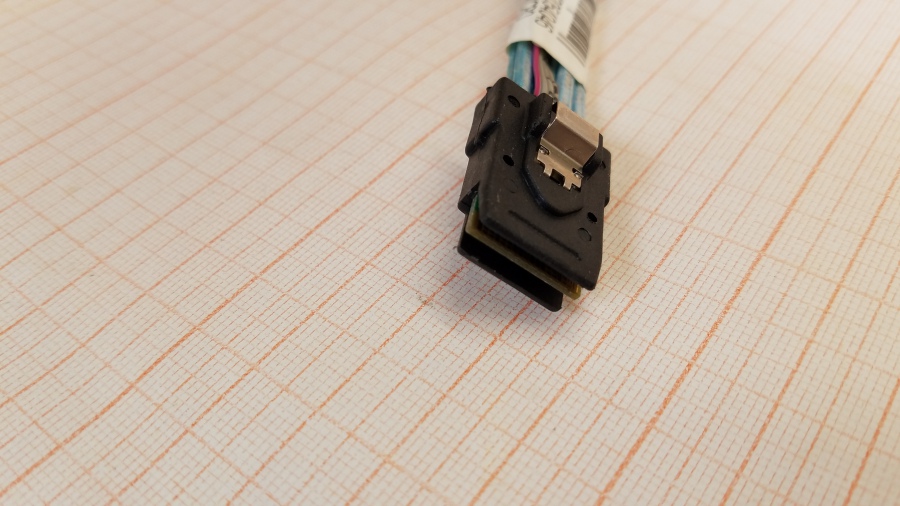 195-070-001 Кабель SFF SuperMicro CBL-0343L #4