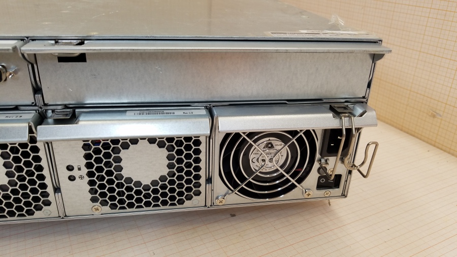 195-073-001 Система хранения данных Promise technology inc Vtrak E610f #7