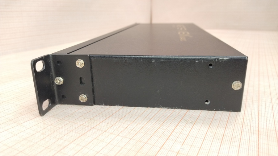 198-035-001 Свитч KVM ATEN MAXIPORT KVM SWITCH ACS-1216A #7