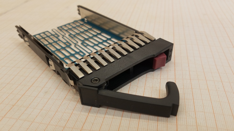 195-077-001 HDD-tray HP 371593-001 #1