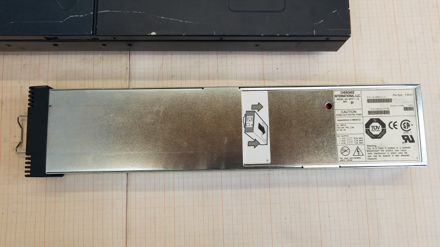 199-028-001 Коммутатор управляемый BROCADE SlikWorm 3800 Fibre Channel Switch #7