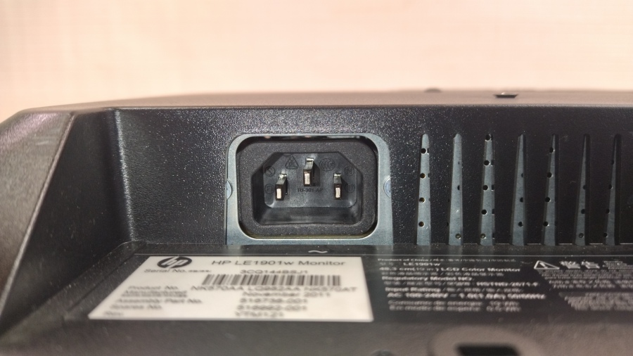 199-004-018 Монитор ЖК HP LE1901w #7