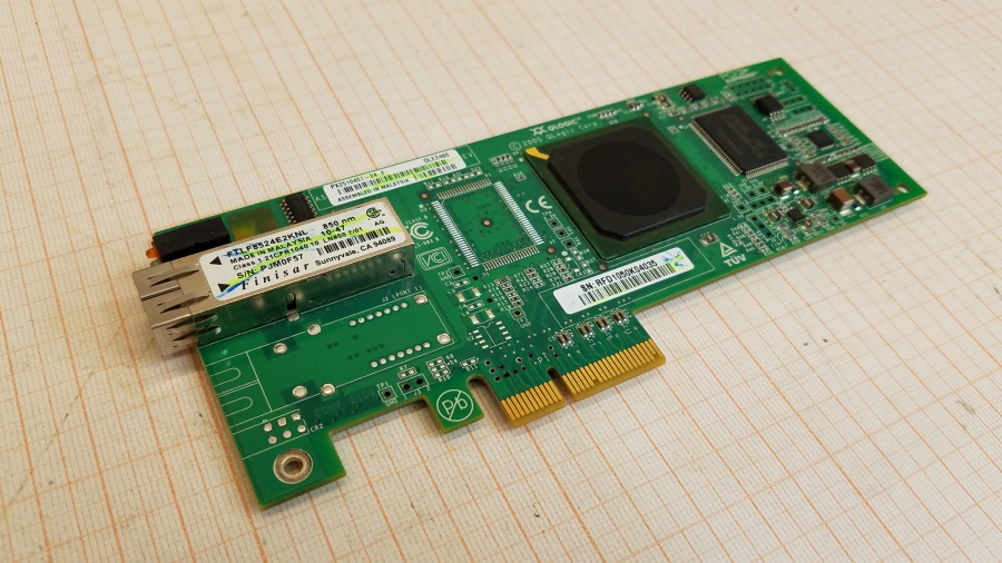 199-035-001 Сетевая карта SFP QLOGIC QLE2460 #1