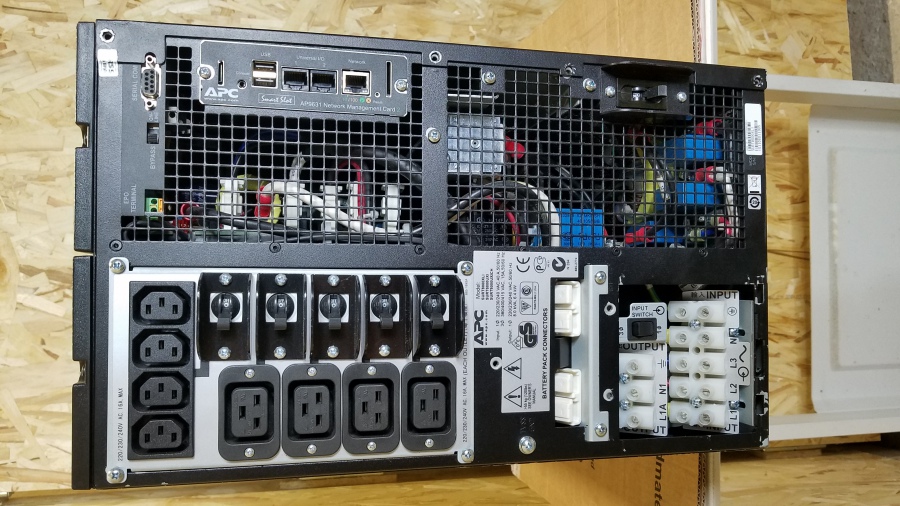194-039-002 Источник бесперебойного питания APC Smart-UPS RT 8000 VA #4