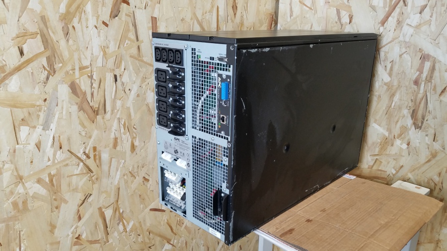 194-038-001 Источник бесперебойного питания APC Smart-UPS RT 7500 VA #3