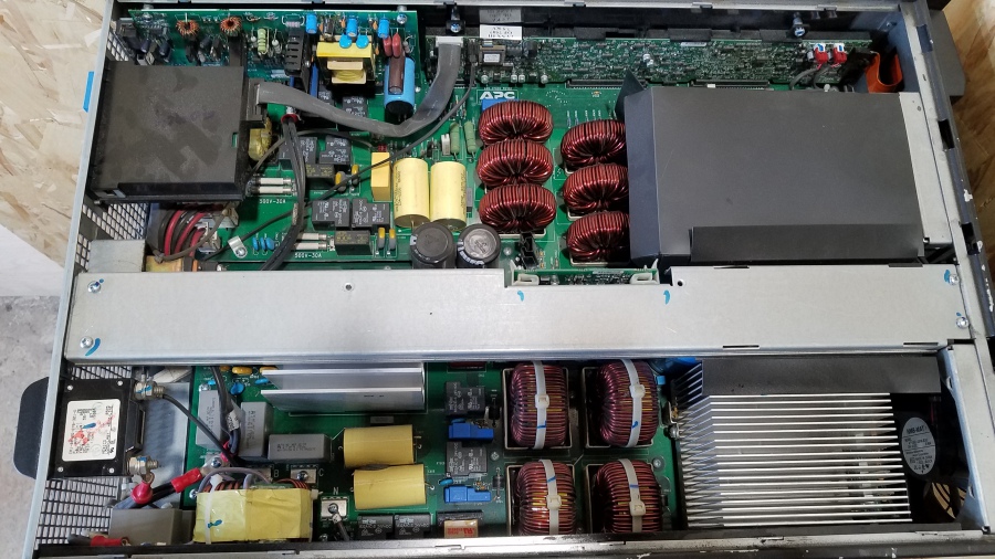 194-038-001 Источник бесперебойного питания APC Smart-UPS RT 7500 VA #7