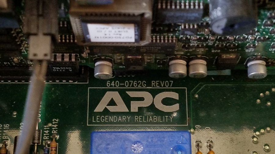 194-038-001 Источник бесперебойного питания APC Smart-UPS RT 7500 VA #8