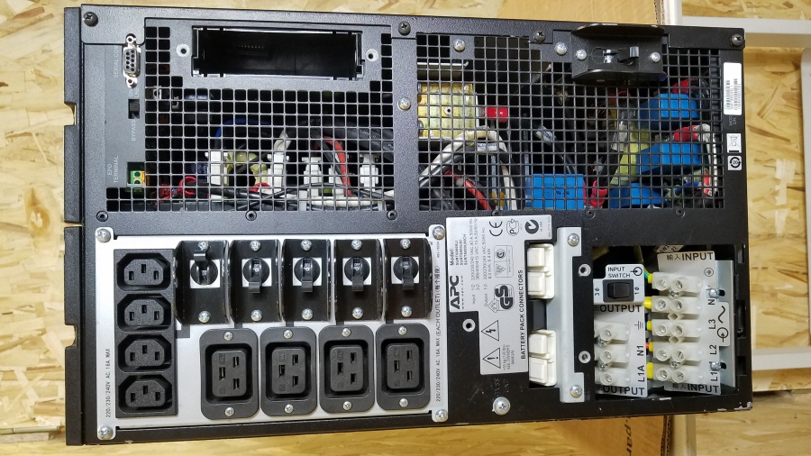 194-039-003 Источник бесперебойного питания APC Smart-UPS RT 8000 VA #4