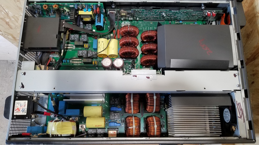 194-039-003 Источник бесперебойного питания APC Smart-UPS RT 8000 VA #7