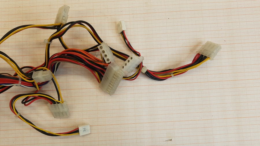 111-044-002 БП ATX v2.0 FSP ATX-300GTF #9