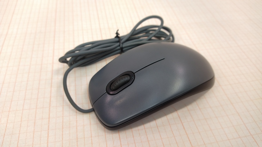 001-039-002 Мышь проводная Logitech M100 #1