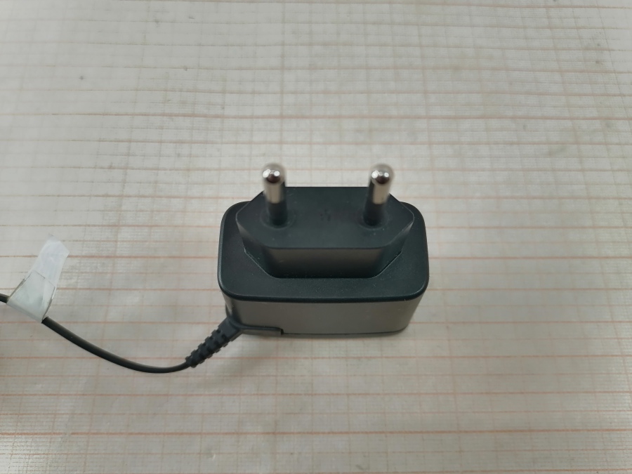 111-098-001 СЗУ для мобильных устройств NOKIA AC-3E #4