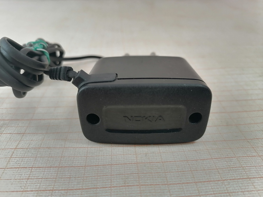 111-098-002 СЗУ для мобильных устройств NOKIA AC-3E #4